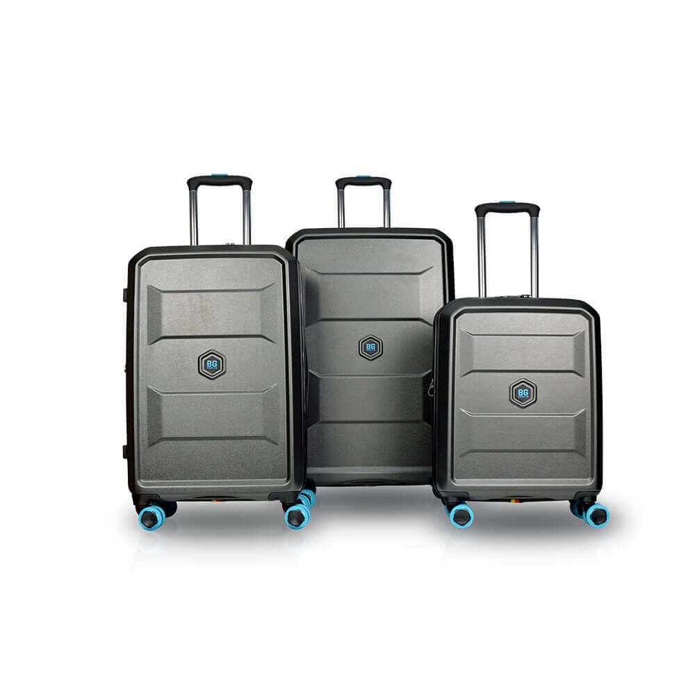 Travel luggage set in three sizes for Cyprus trips lightweight suitcases for vacation packing